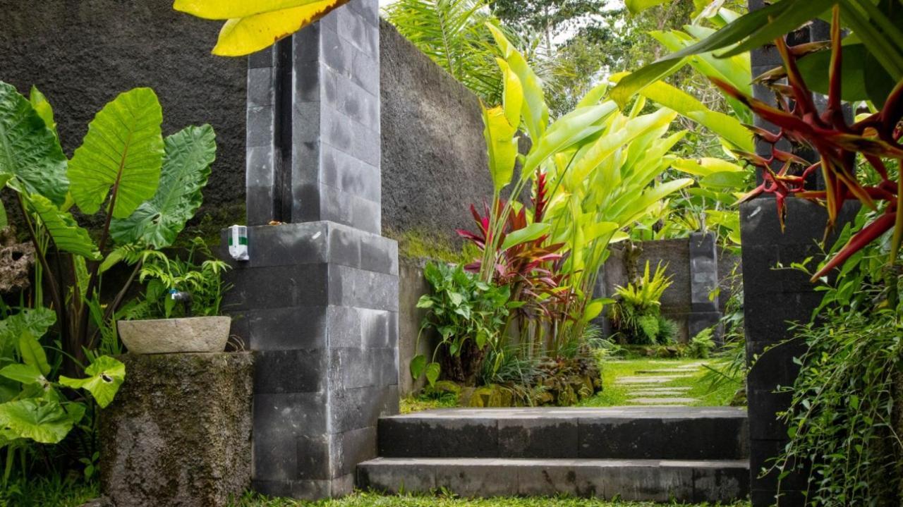 The Sidemen Villa Luaran gambar