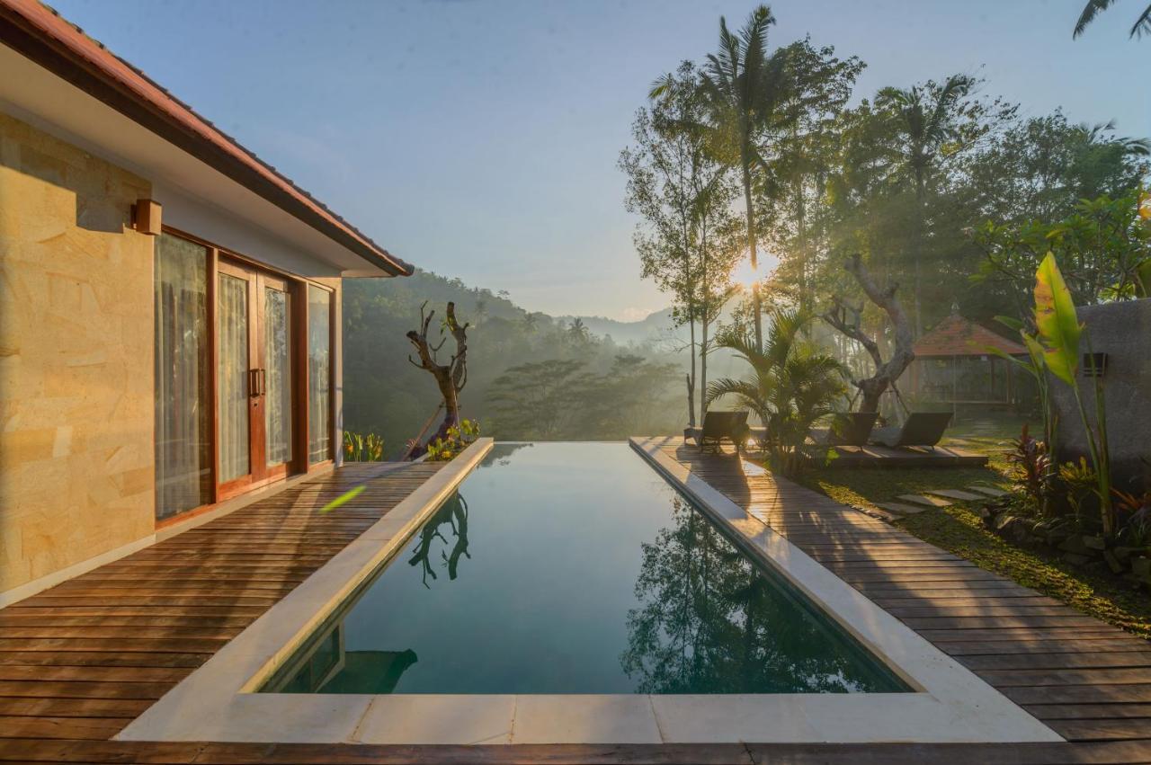 The Sidemen Villa Luaran gambar